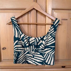 Banana Republic Green and Cream Crop Top